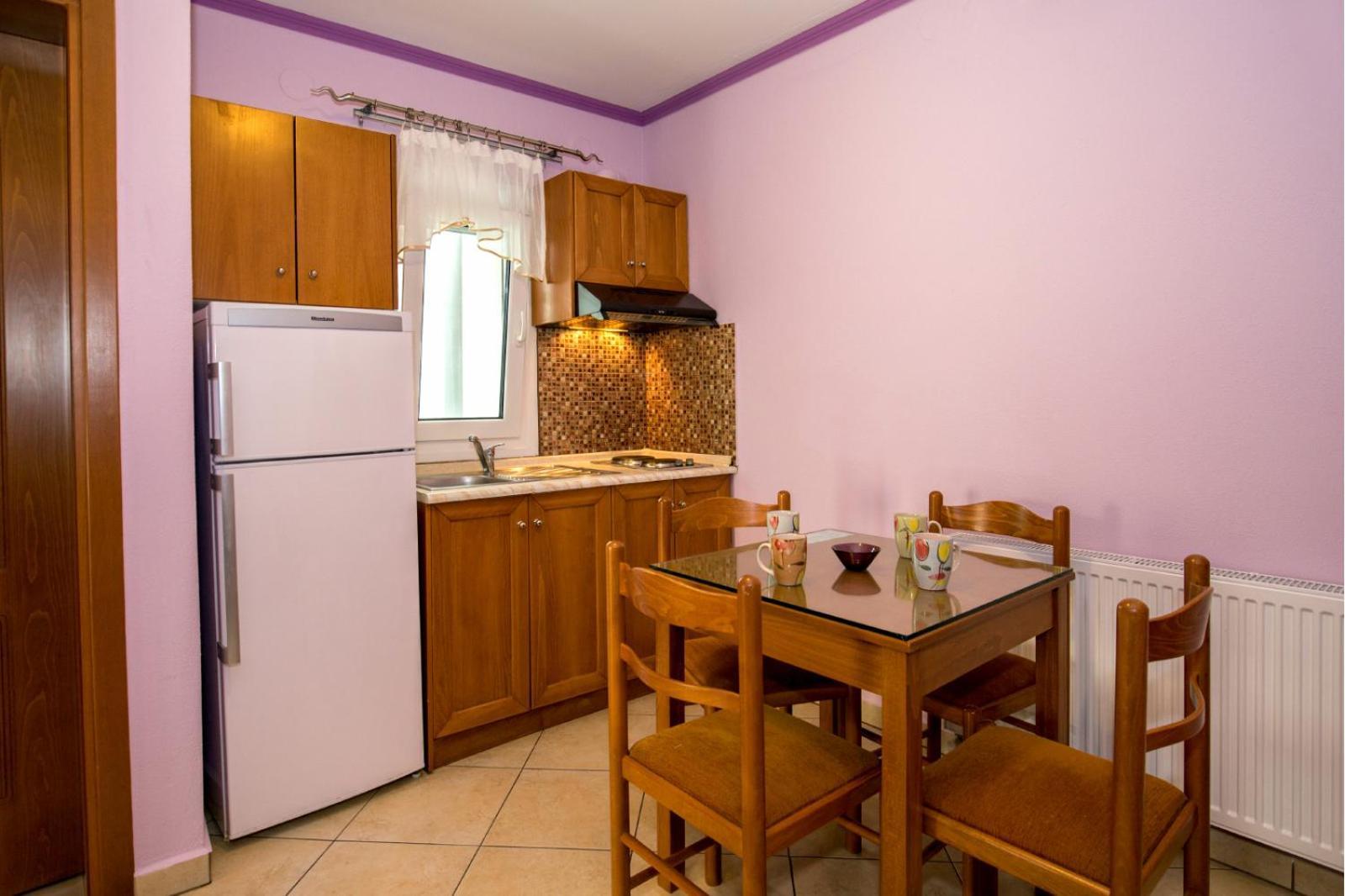 Balkan House Potos Exterior photo